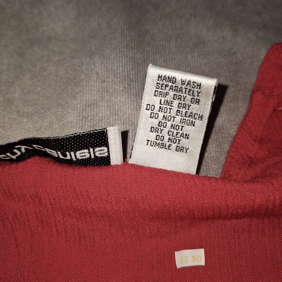 Cathy Daniels 2X Womens Embroidered Red And White Top Blouse - Picture 10 of 12